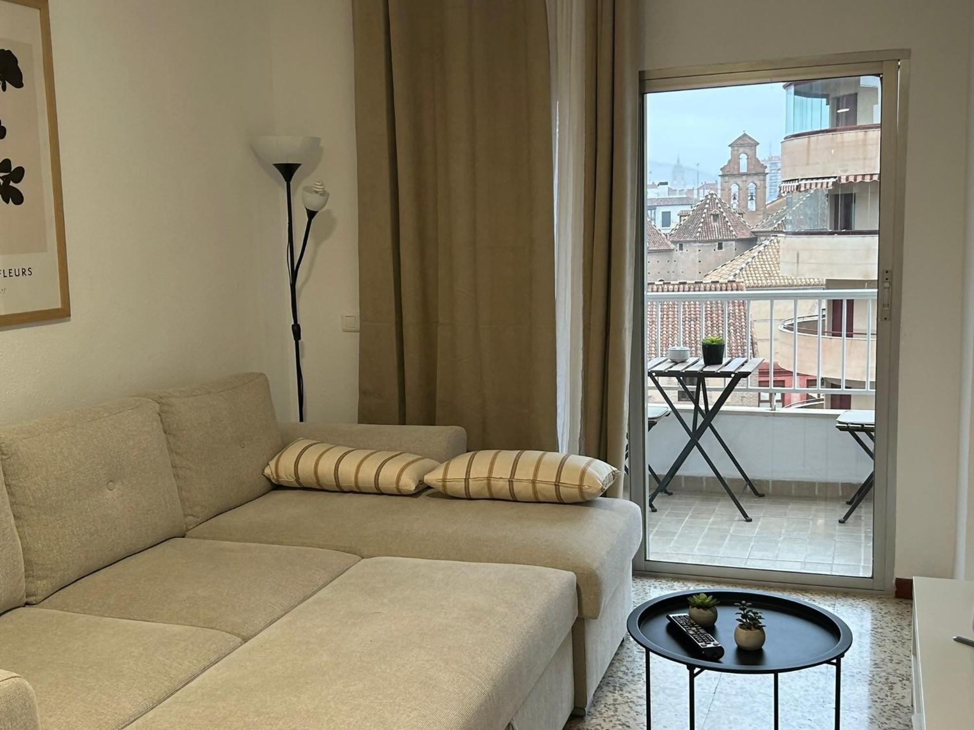 Apartament Vialia Piso Centrico Wifi Maria Zambrano Andra Malaga Zewnętrze zdjęcie
